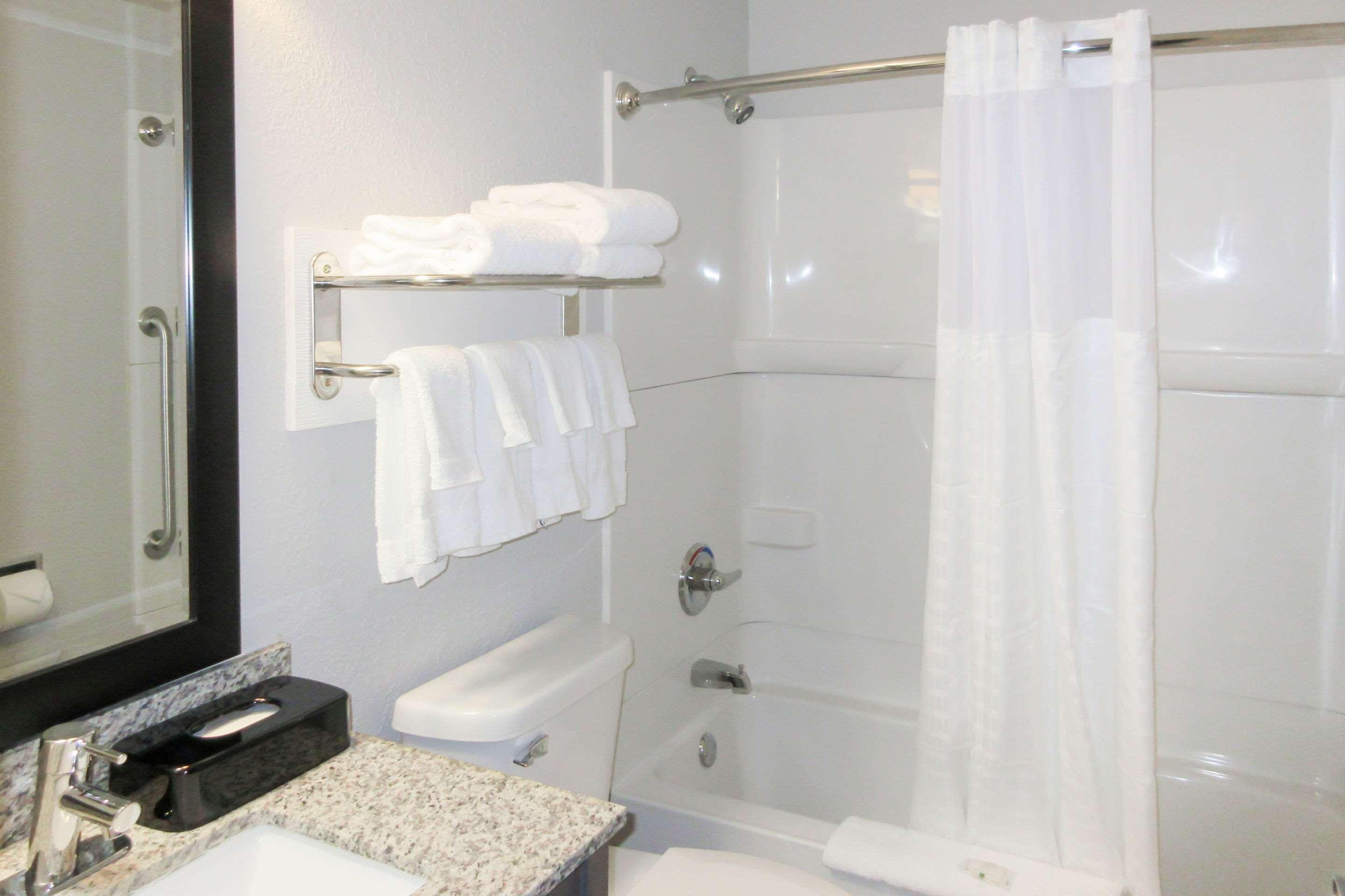 Quality Inn & Suites Hammond Near I-8090 Kültér fotó